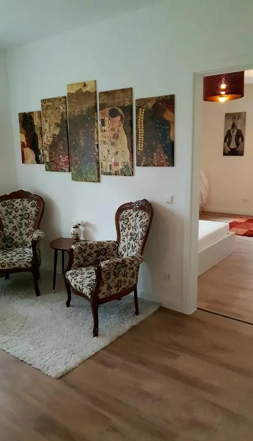 Pineapple Apartments Dresdner Heide Mit Garten Dresden 0*,  Germany